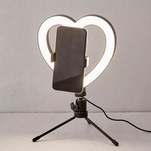 Brilliant Ideas Heart-Shaped Vlogging Ring Light